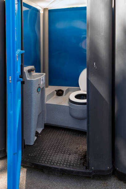 Best Temporary restroom rental  in Clear Lake, IA